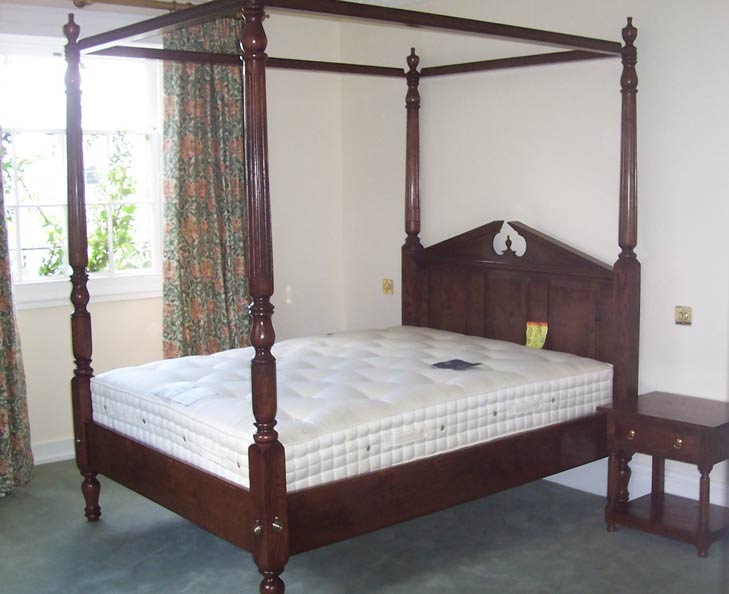 Greenwood Canopy Bed with a Broken Pediment Headboard Four Poster Bed